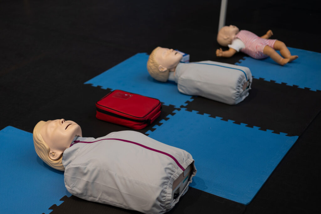 edukacja pierwsza pomoc, kursy pierwszej pomocy