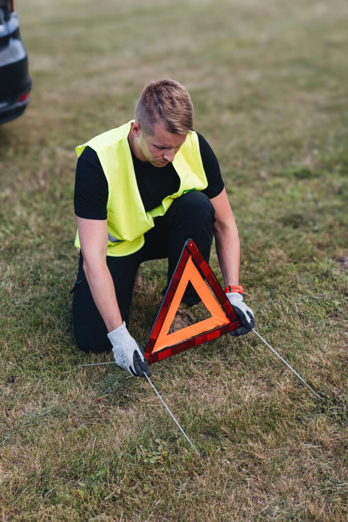 Pożar samochodu - bezpieczeństwo własne